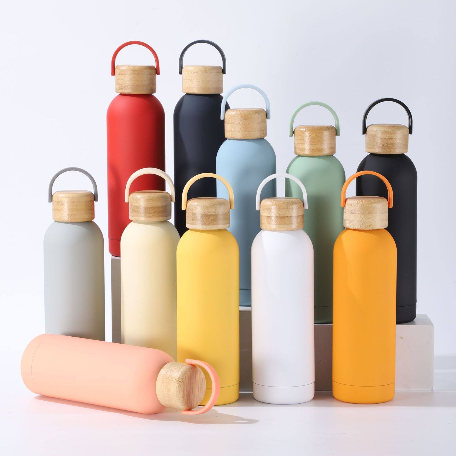 Stylish Stainless Steel Tumbler for Hot and Cold Beverages